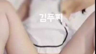 앞치마만 두른채 유혹하는 메이드년#어린#신음소리#노모#코스프레